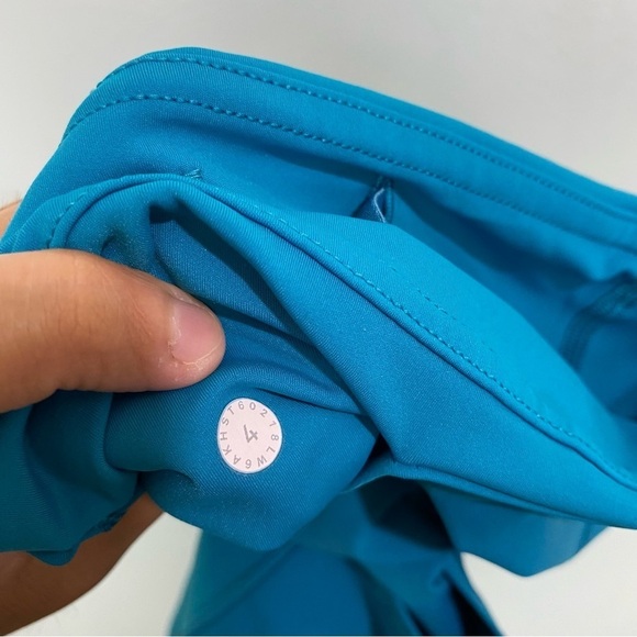 Lululemon W6AKHS Fast & Free Crop II 19”‎ Nulux Leggings Blue Sz 4 - Picture 5 of 6